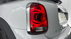 MINI Countryman 1.5 Cooper 5dr [Chili/Media Pack XL] Petrol Hatchback